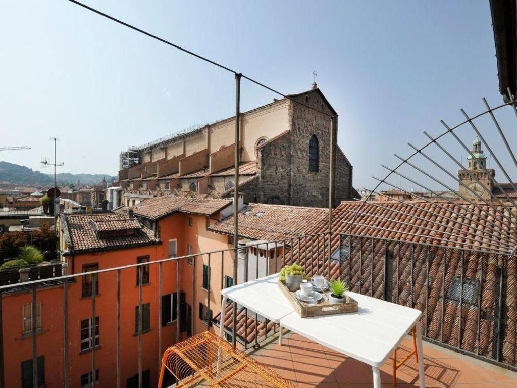 Fulcanelli Apartment Bologna Ngoại thất bức ảnh