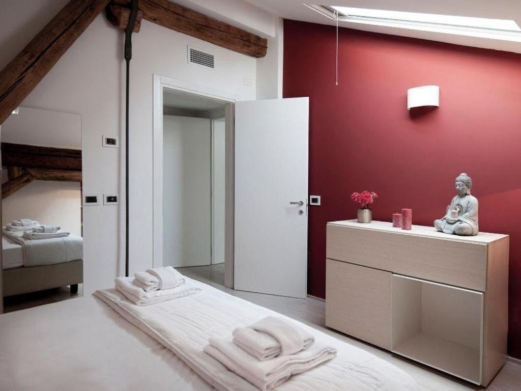 Fulcanelli Apartment Bologna Ngoại thất bức ảnh